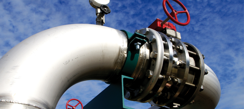 Hero Image Industrial piping